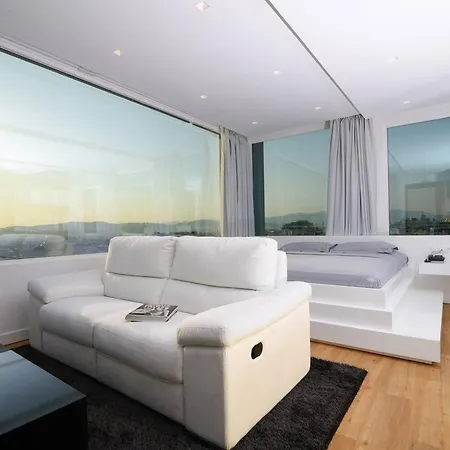 Central Majestic Penthouse In The Heart Of 