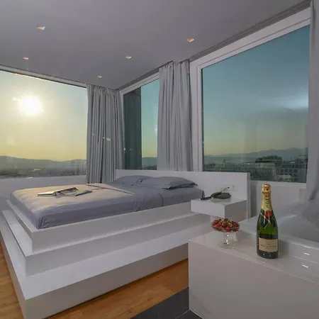 Central Majestic Penthouse In The Heart Of 