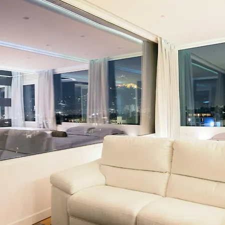 Central Majestic Penthouse In The Heart Of 