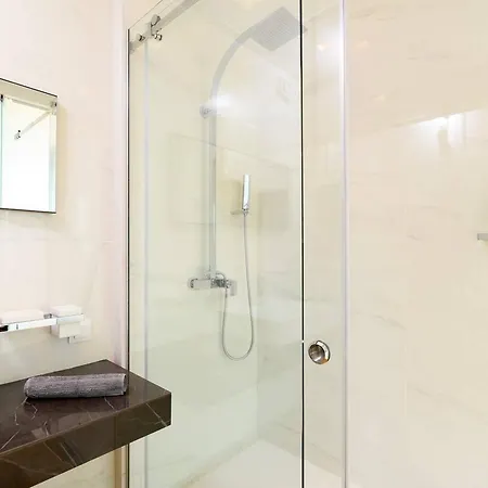 Central Majestic Penthouse In The Heart Of 