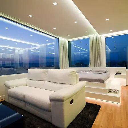 Central Majestic Penthouse In The Heart Of 